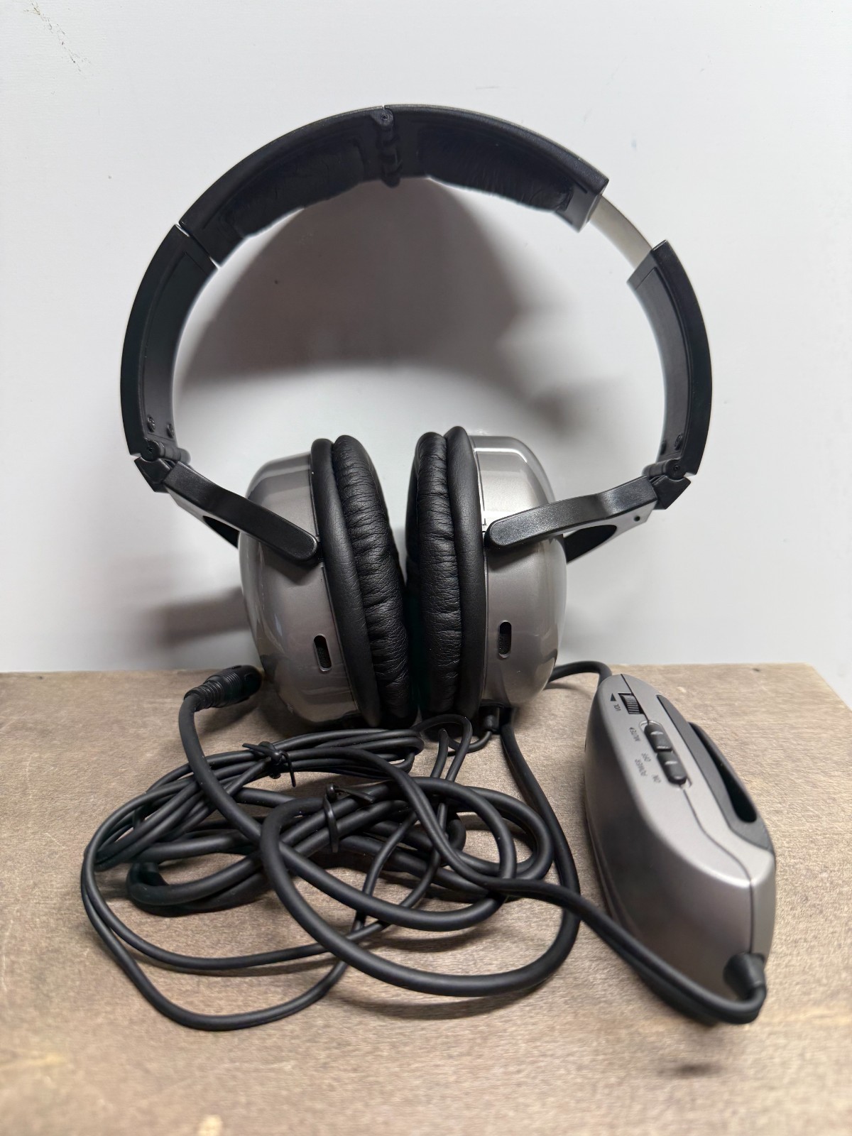 High Sierra Noise-Cancelling Headphones- Fast Ship