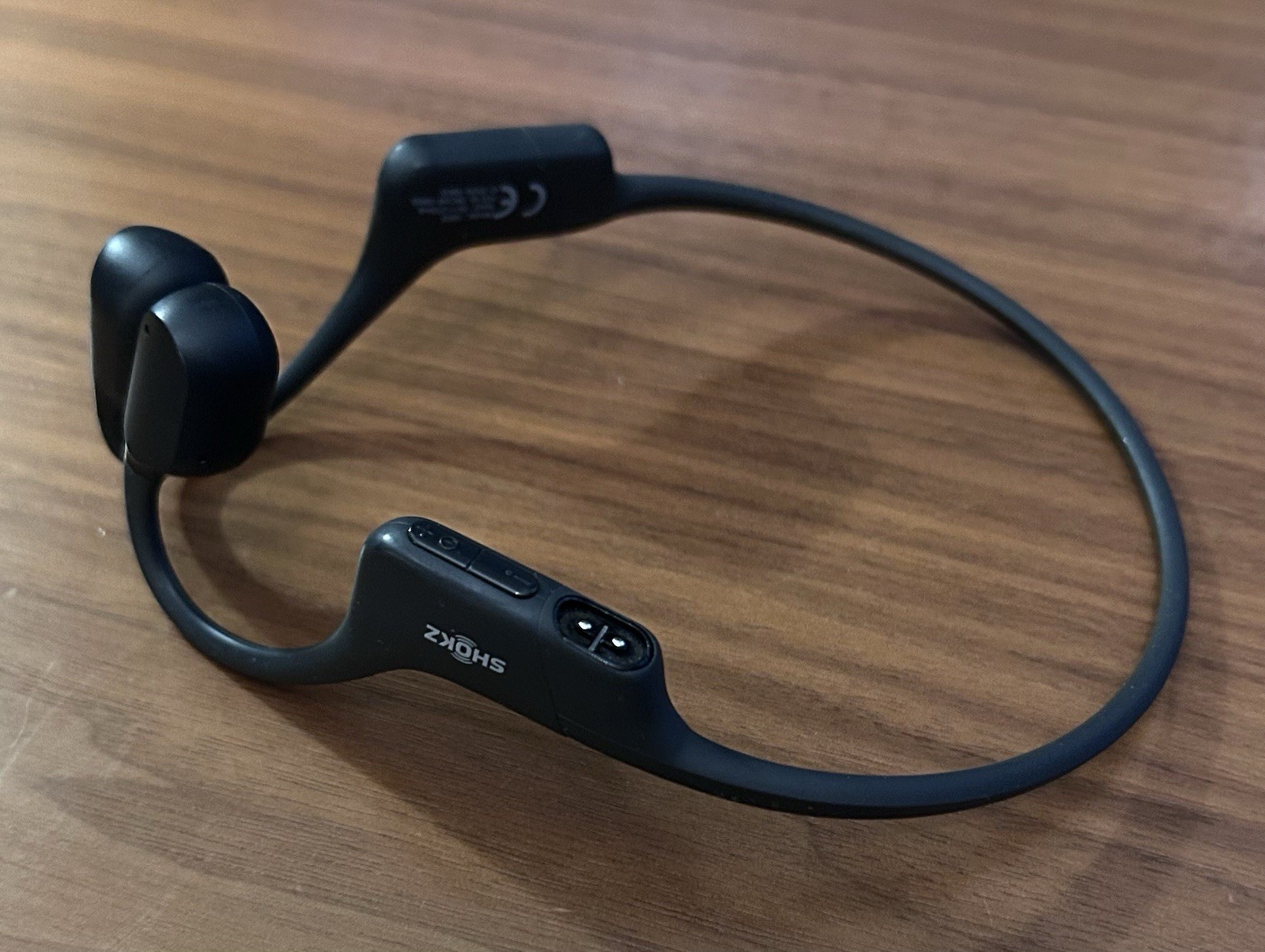 Comet Gray Shokz OpenRun SE Bone Conduction Wireless Bluetooth Headphones S803