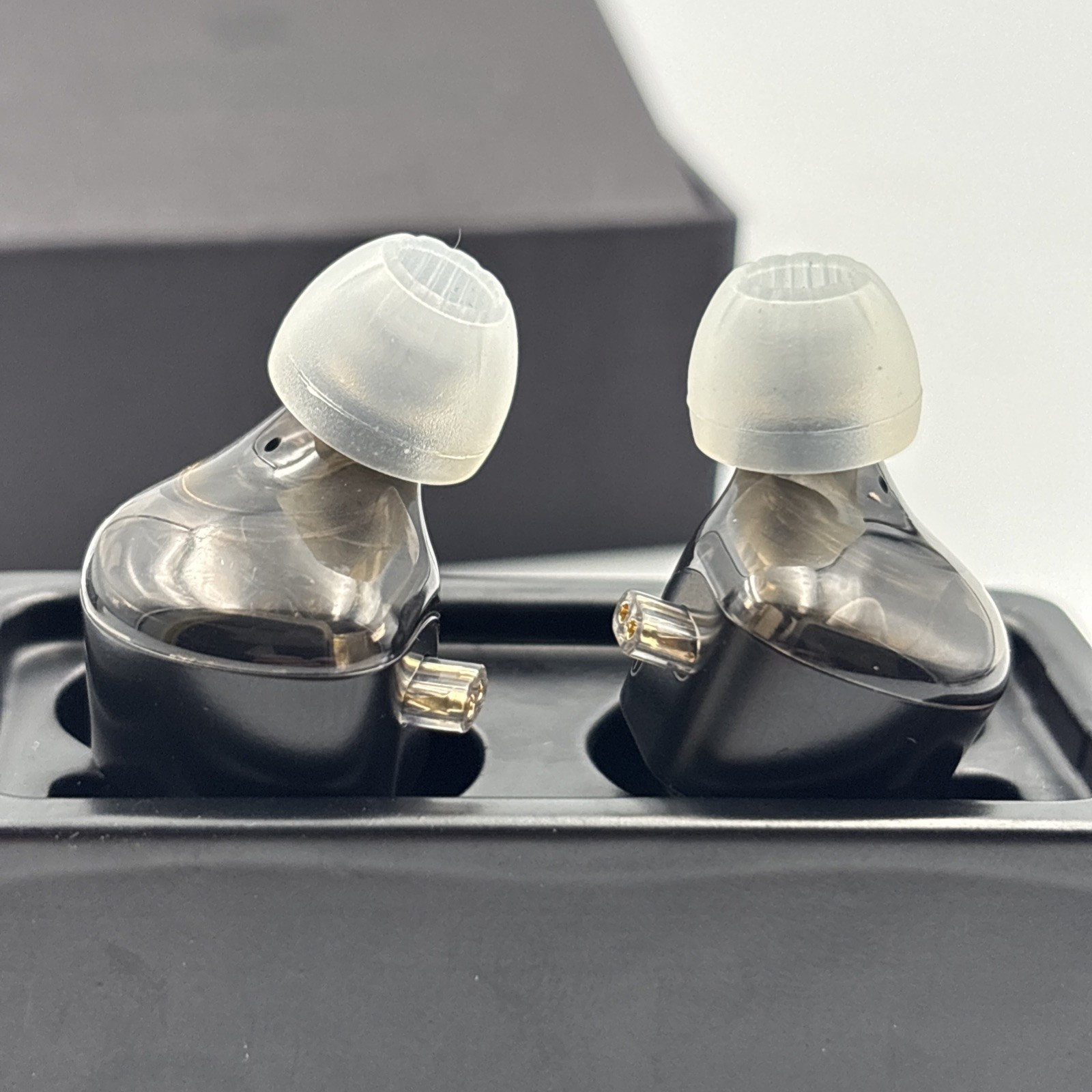 KZA Coustics Vibe X in Ear Monitor, HiFi IEM Earbuds USB-C New Open Box Tested