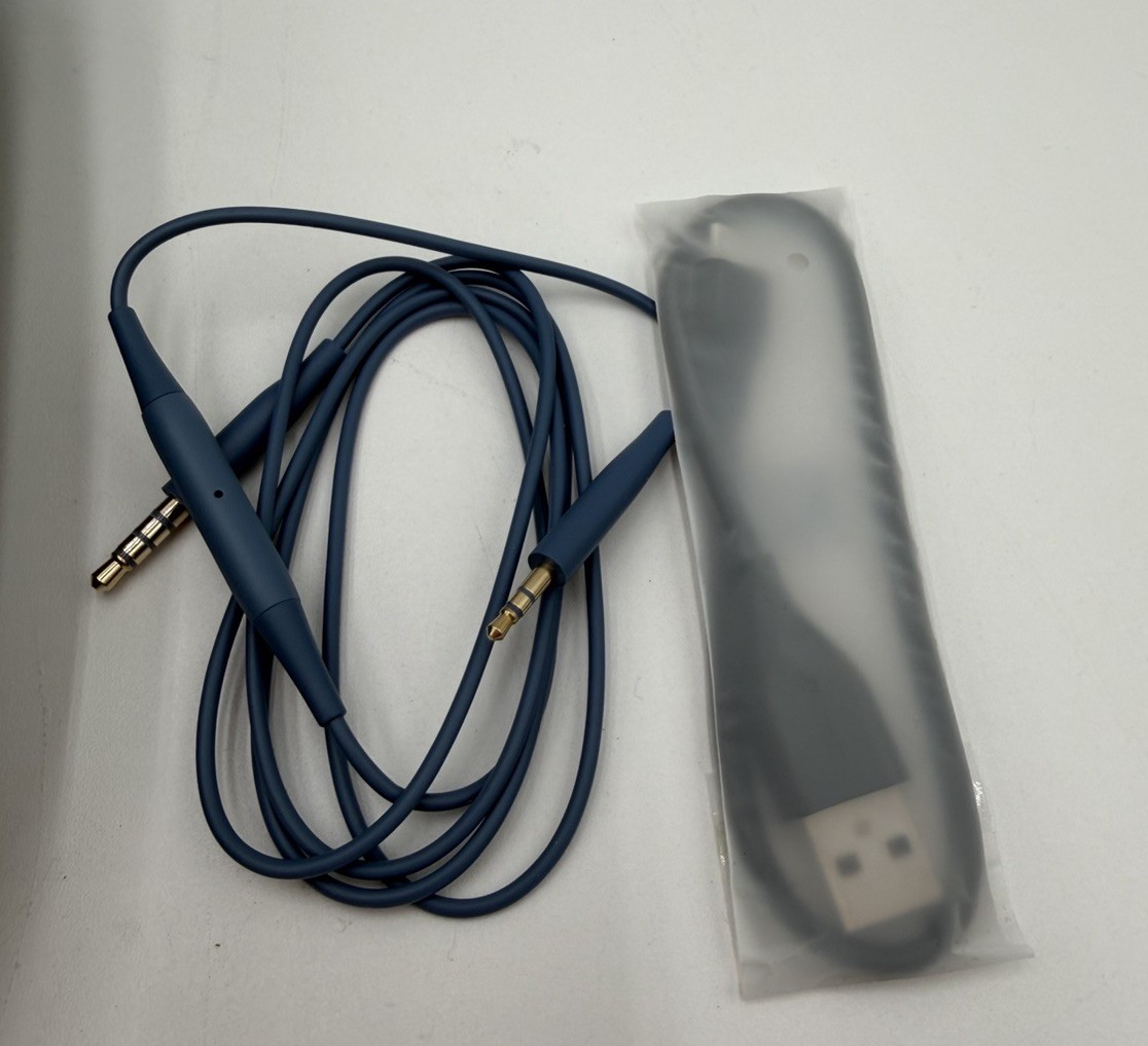Bose QuietComfort Bluetooth Wireless Noise Cancelling Headphones – Blue Dusk