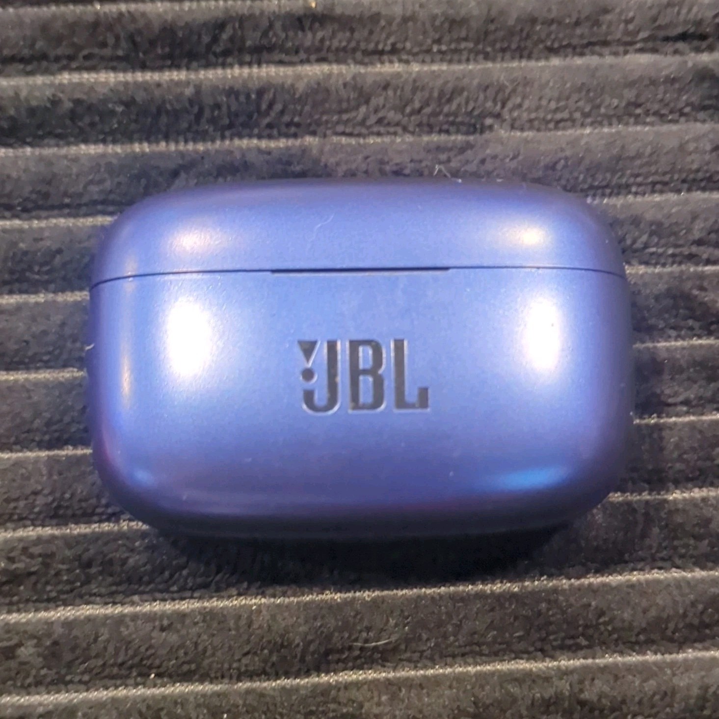 JBL Blue True Wireless Bluetooth In-Ear Earbuds with Charging Case & Mic