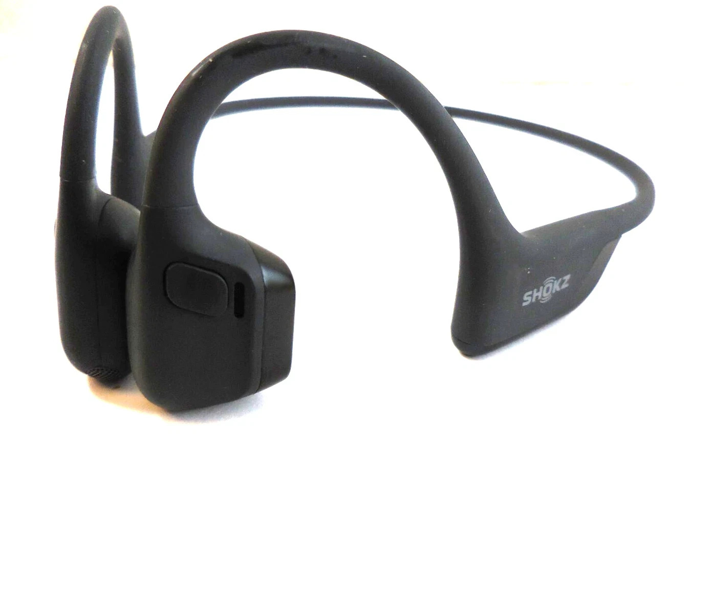 Shokz OpenRun Pro 2 Bone Conduction Open-Ear Headphones -Black (S820) With Issue