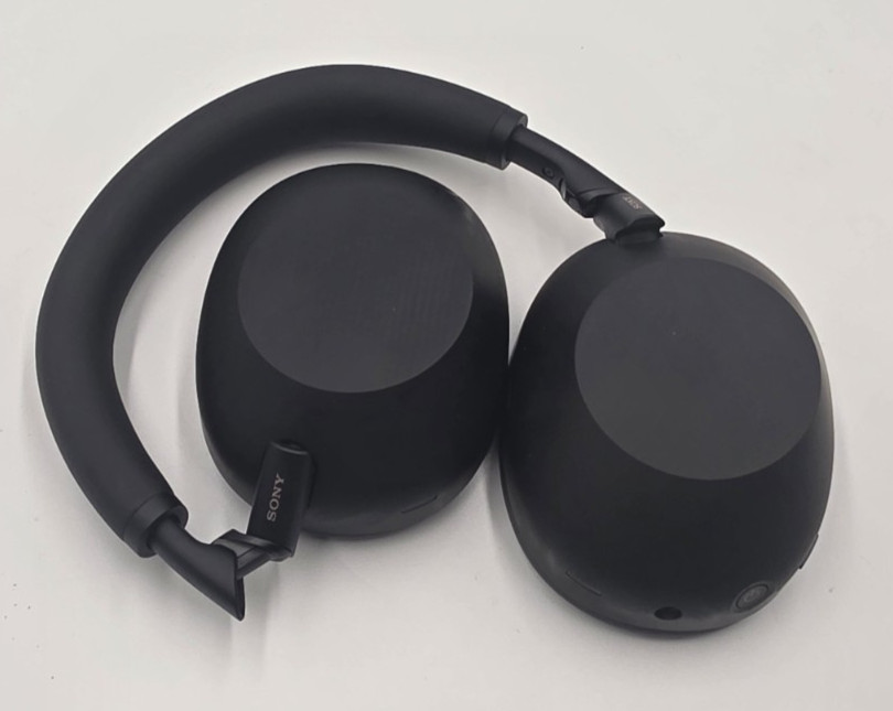 Sony WH-1000XM6 The Best Wireless Noise Canceling Headphones