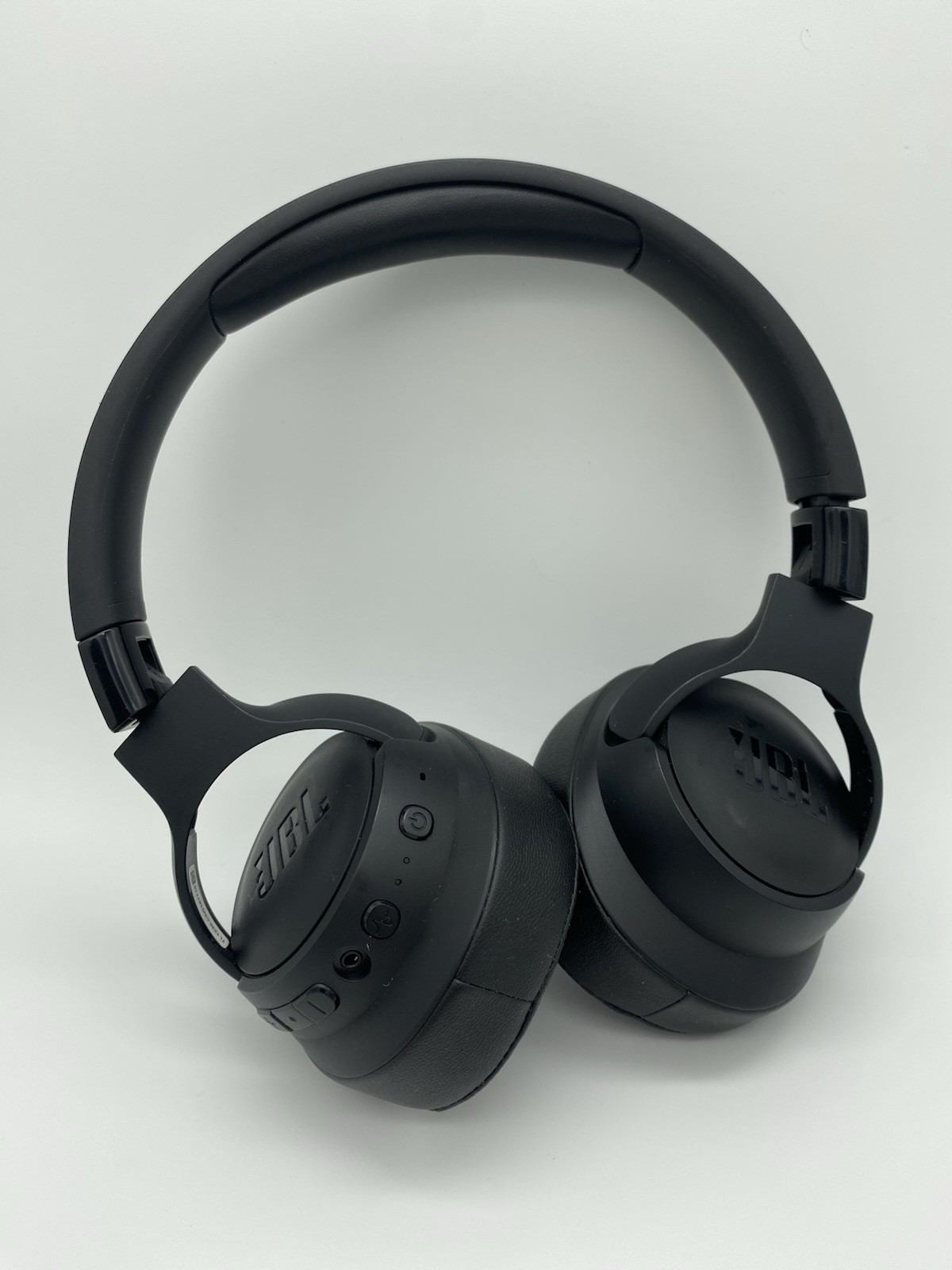 JBL 760NC Over the Ear Headphones Black