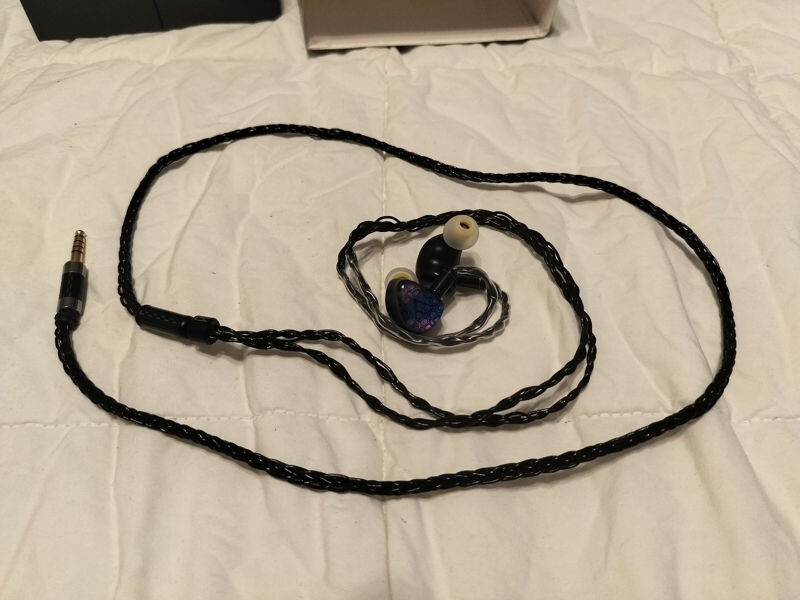 Noble Audio Knight 1 DD + 1 BA + 1 PZ Tribrid In Ear Monitors – USED