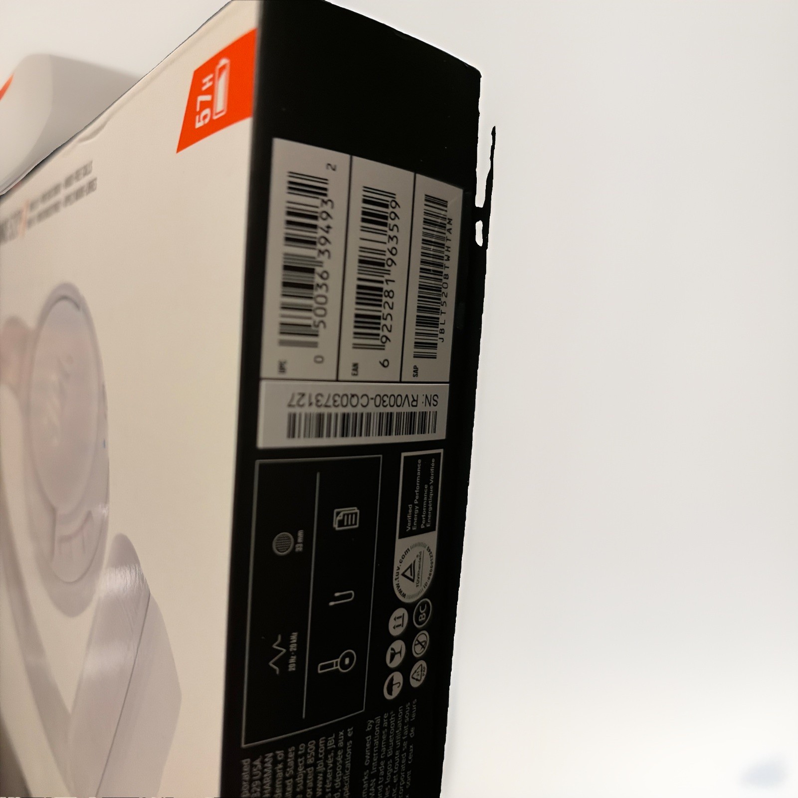 JBL Tune 520BT Pure Bass Wireless Bluetooth Headphones (White)
