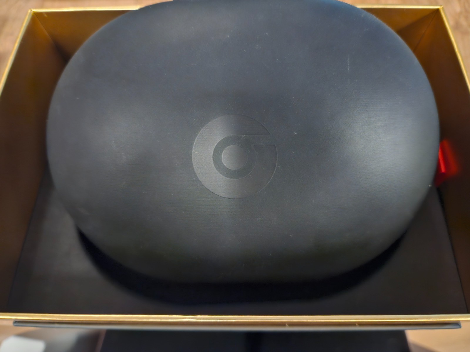 Beats Studio 3 Wireless Headphones – Shadow Gray – With Box, Case & Accessories