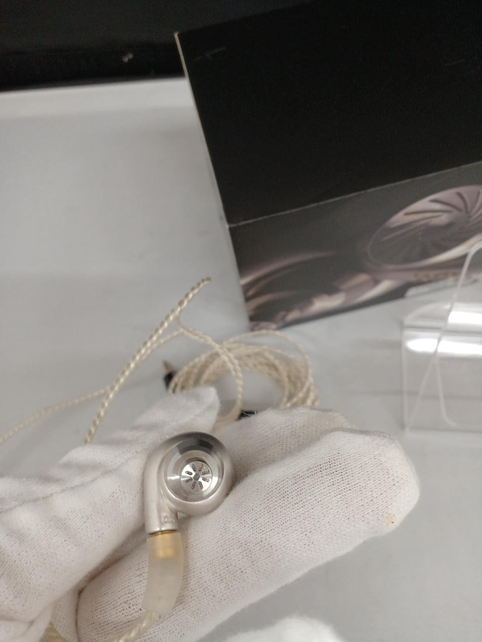 ADV ADV. TURBO Earphones with 10mm x 7mm Dynamic Drivers