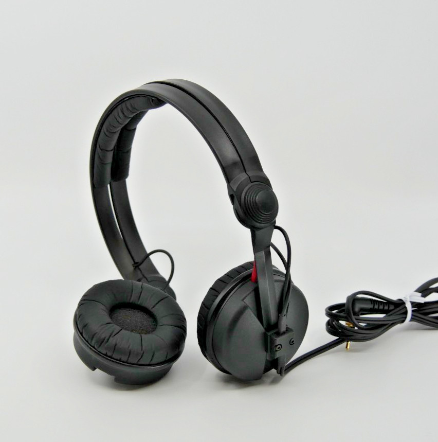 Sennheiser HD 25 Over the Ear Professional DJ&STUDIO Headphones —Black