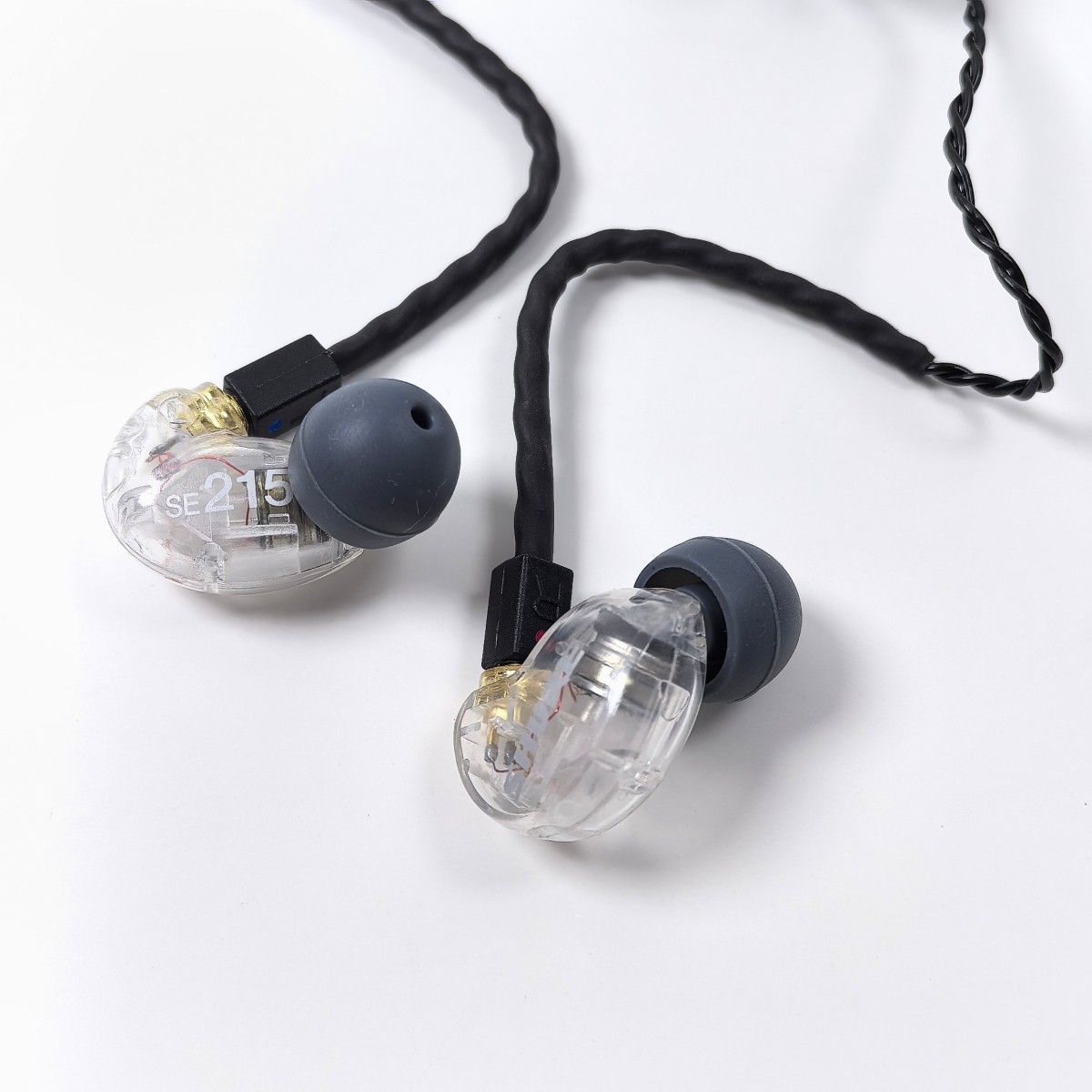 Shure SE215 Wired Earphones Headphones In-Ear Earbuds Sound Isolating – Clear