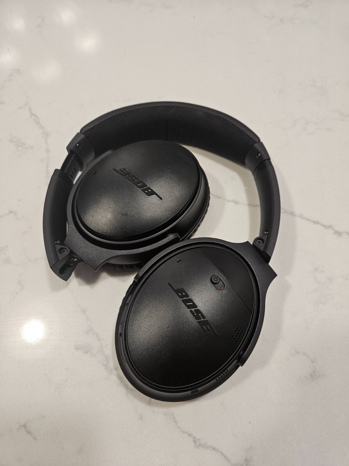 Bose QuietComfort 35 II Bluetooth Wireless Headphones – Black (789564-0010)