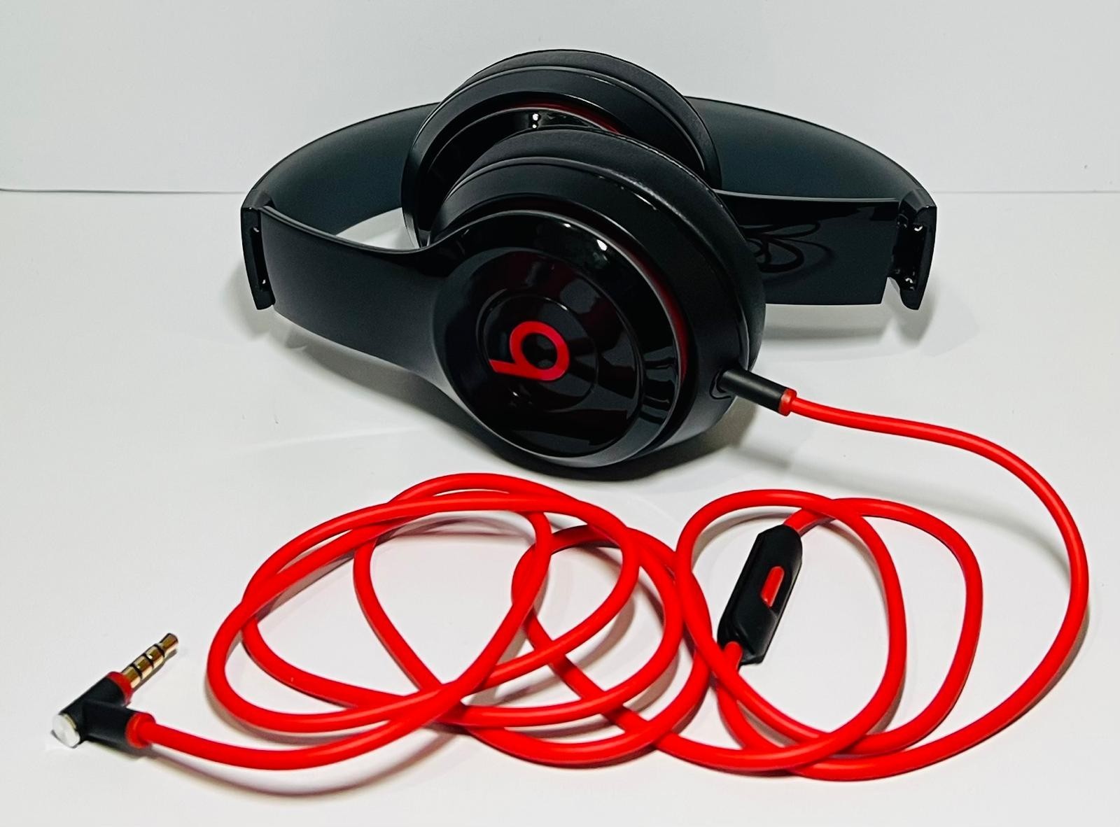 Beats by Dr Dre Solo 2 Wired B0518 Black