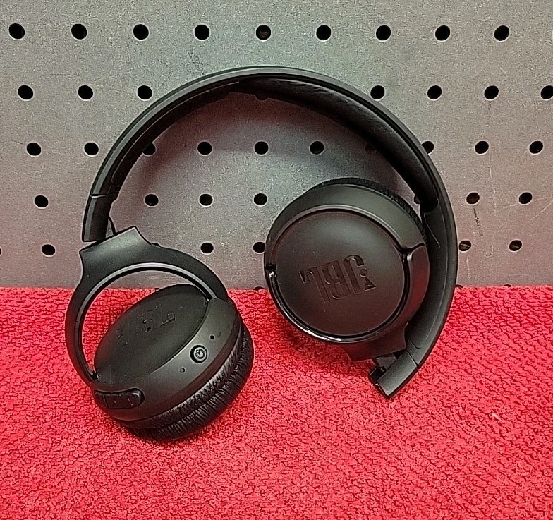 JBL Tune 510BT, Wireless on-ear headphones
