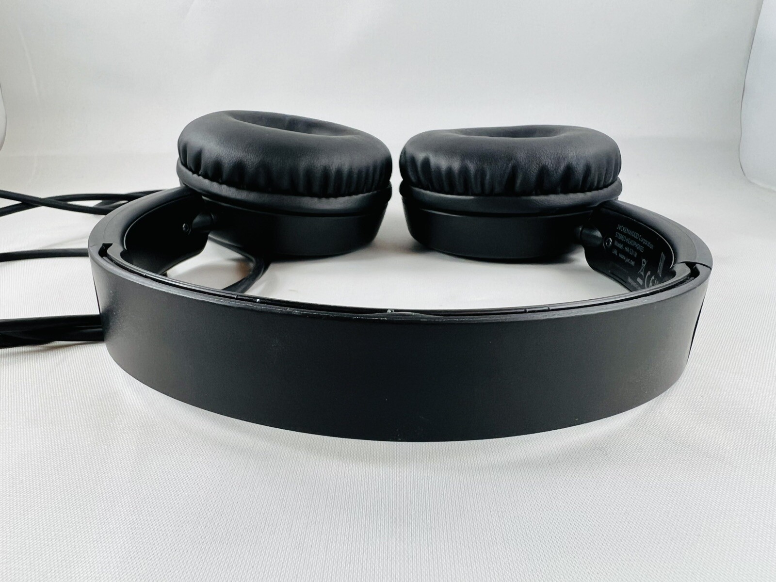 JVC HA-S31M Powerful Sound, Lightweight, Built-in Remote & Microphone, Black