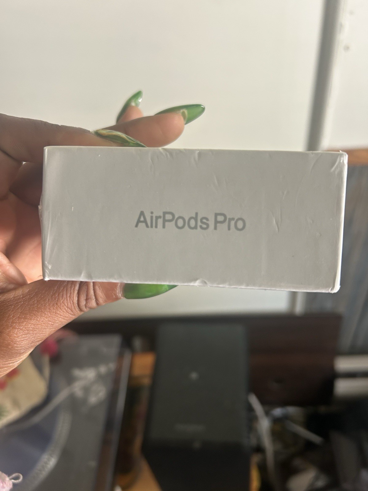 Apple AirPods Pro (2nd Generation) MagSafe Case Bluetooth ANC In-Ear White