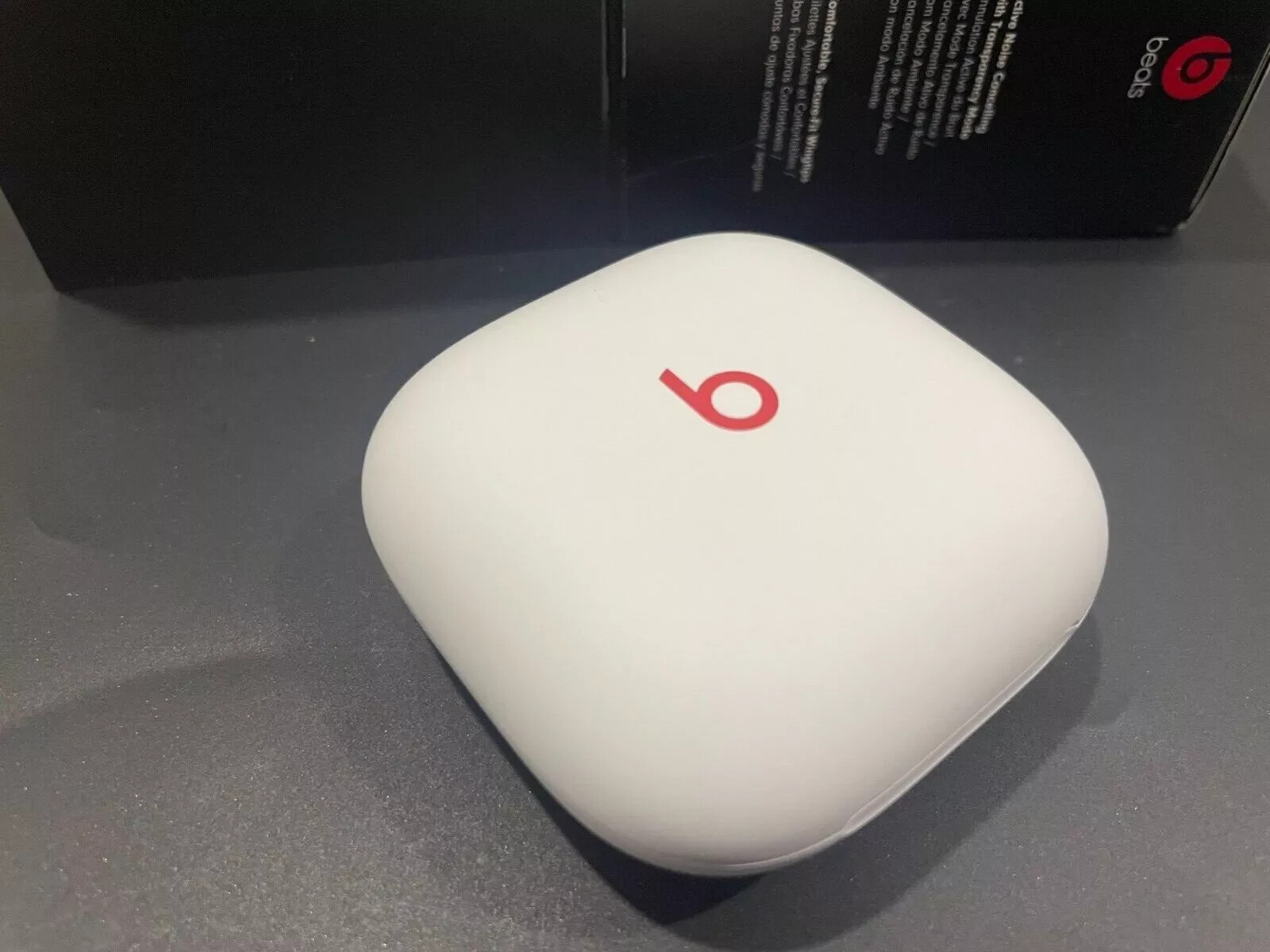 Original Beats by Dr. Dre Fit Pro Charging Case A2578 -White (free Cable)