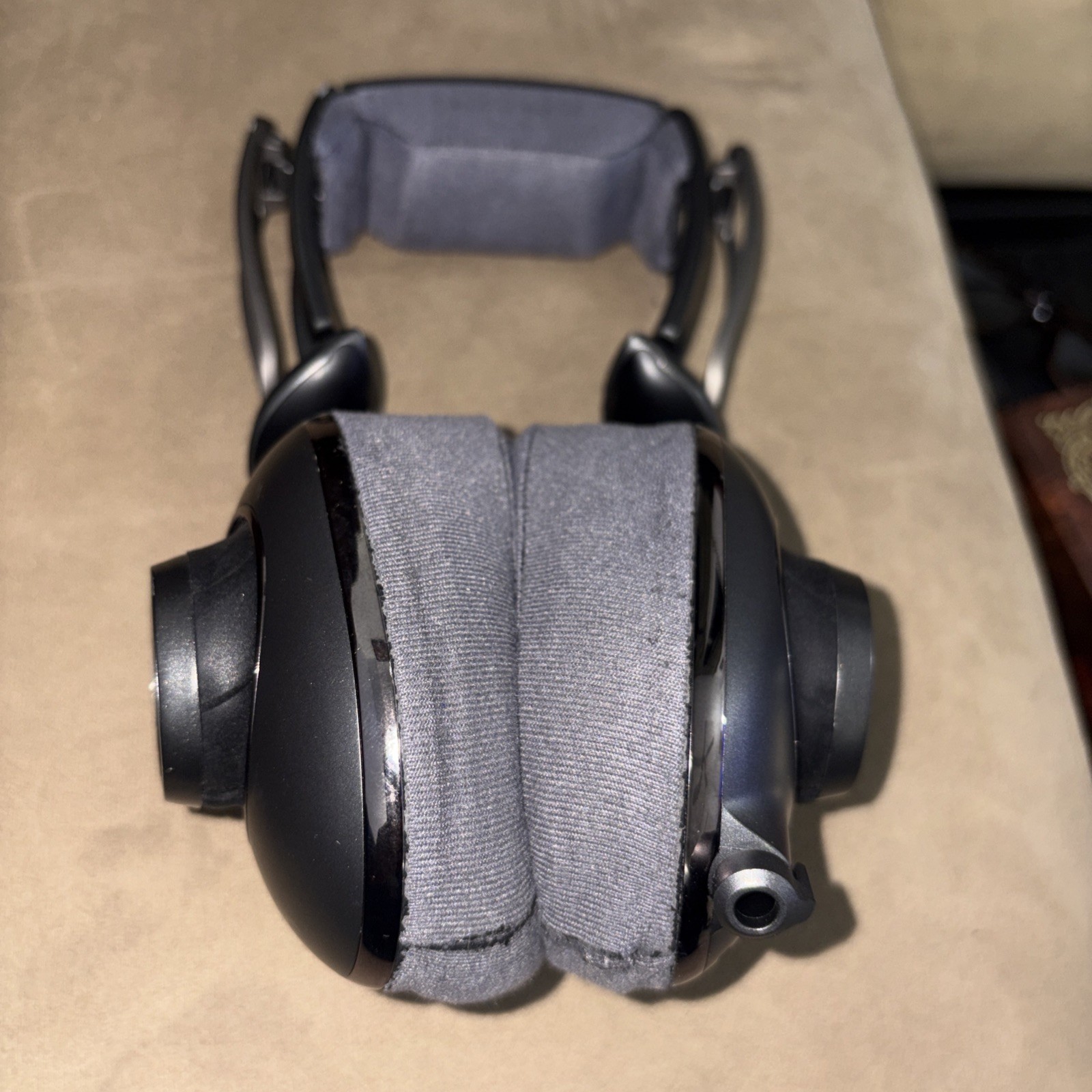 Blue Mix-Fi Powered Headphones with Built-in Audiophile. No Cable Tested