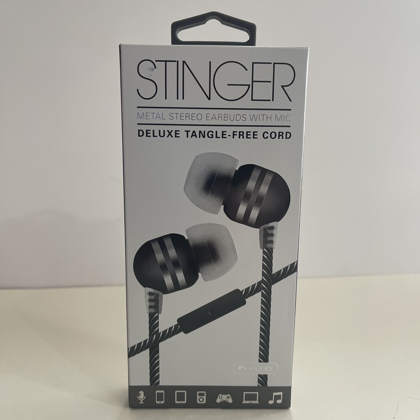 Stinger tangle free ear buds metal gray with mic new e14