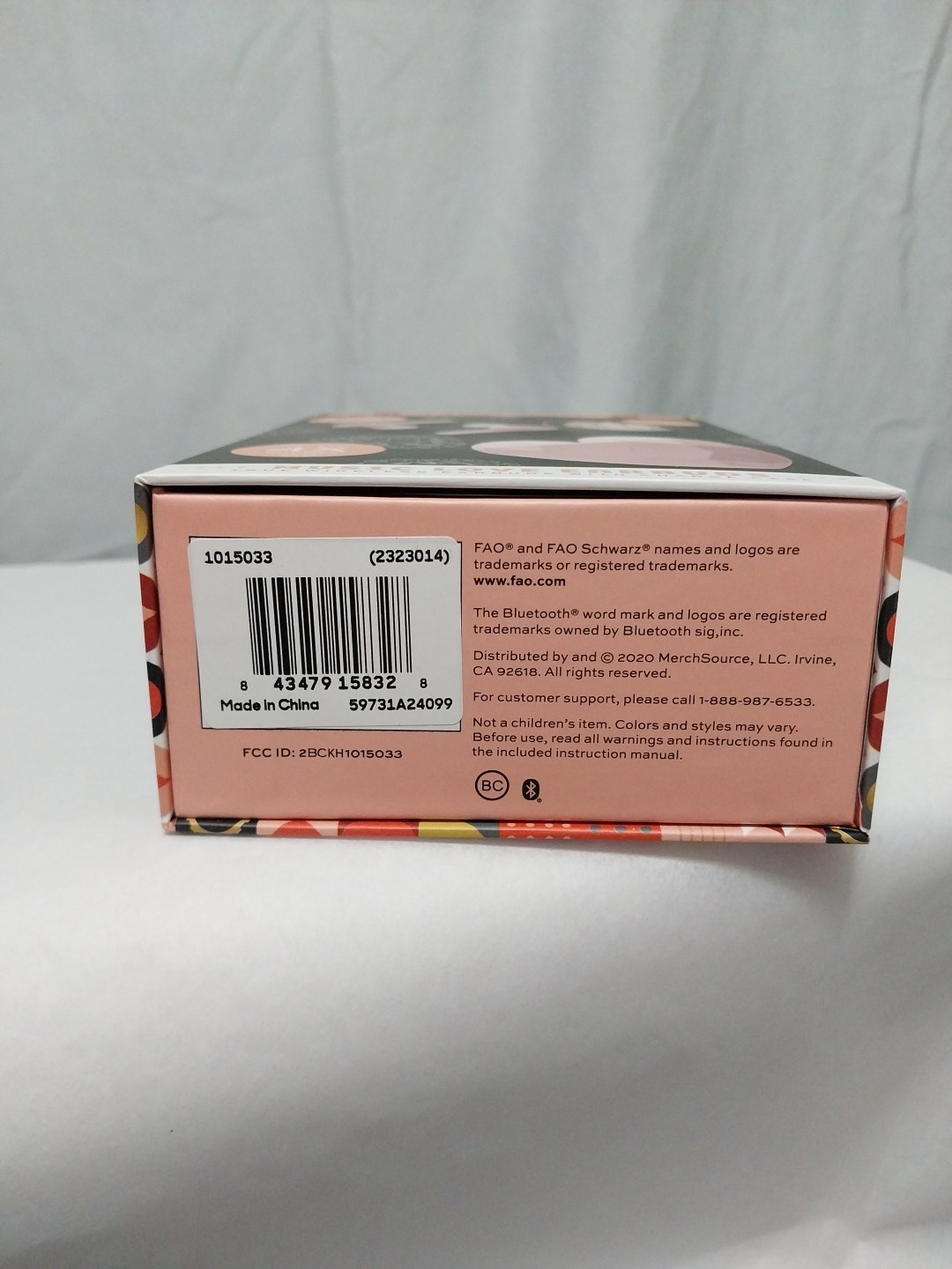 FAO Schwarz Pink Wireless Ear Buds With Heart Shaped Charge Case 4 Hour Play