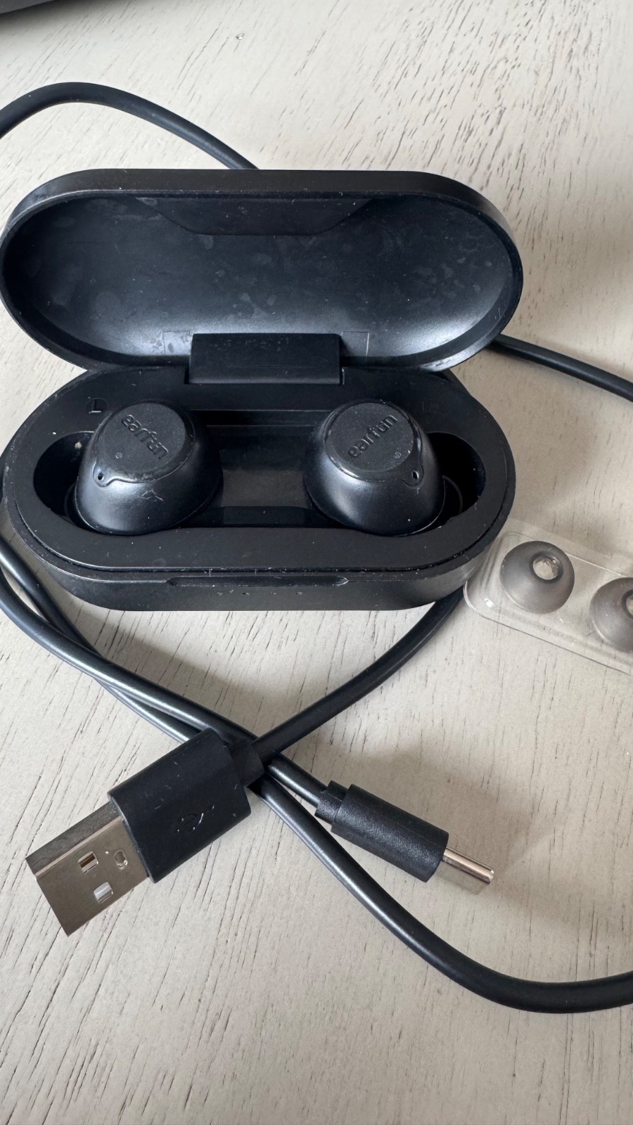 Earfun TW100 Bluetooth Earbuds