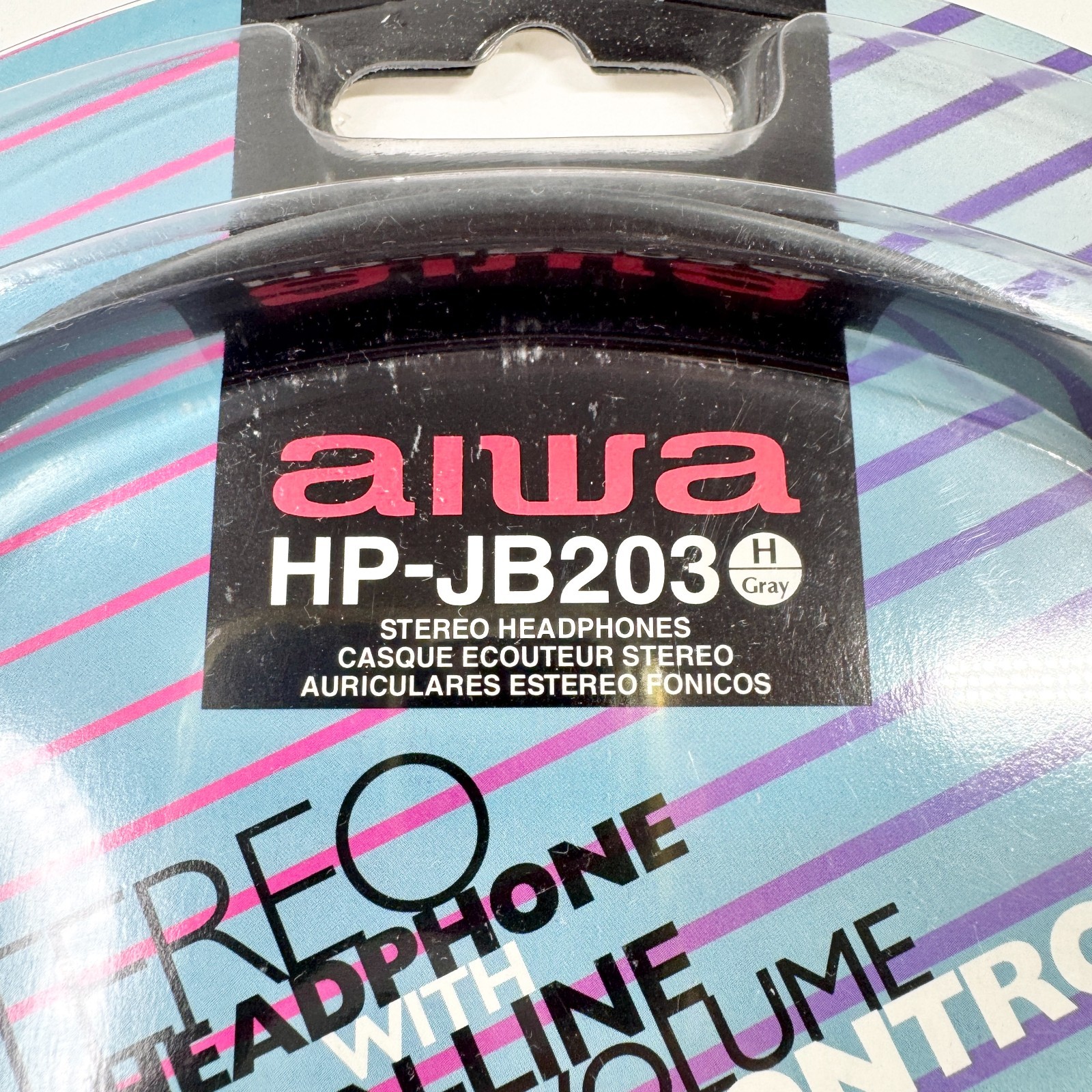 Aiwa HP-JB203 Vertical In Ear Stereo Headphones In Line Volume Control Rare New