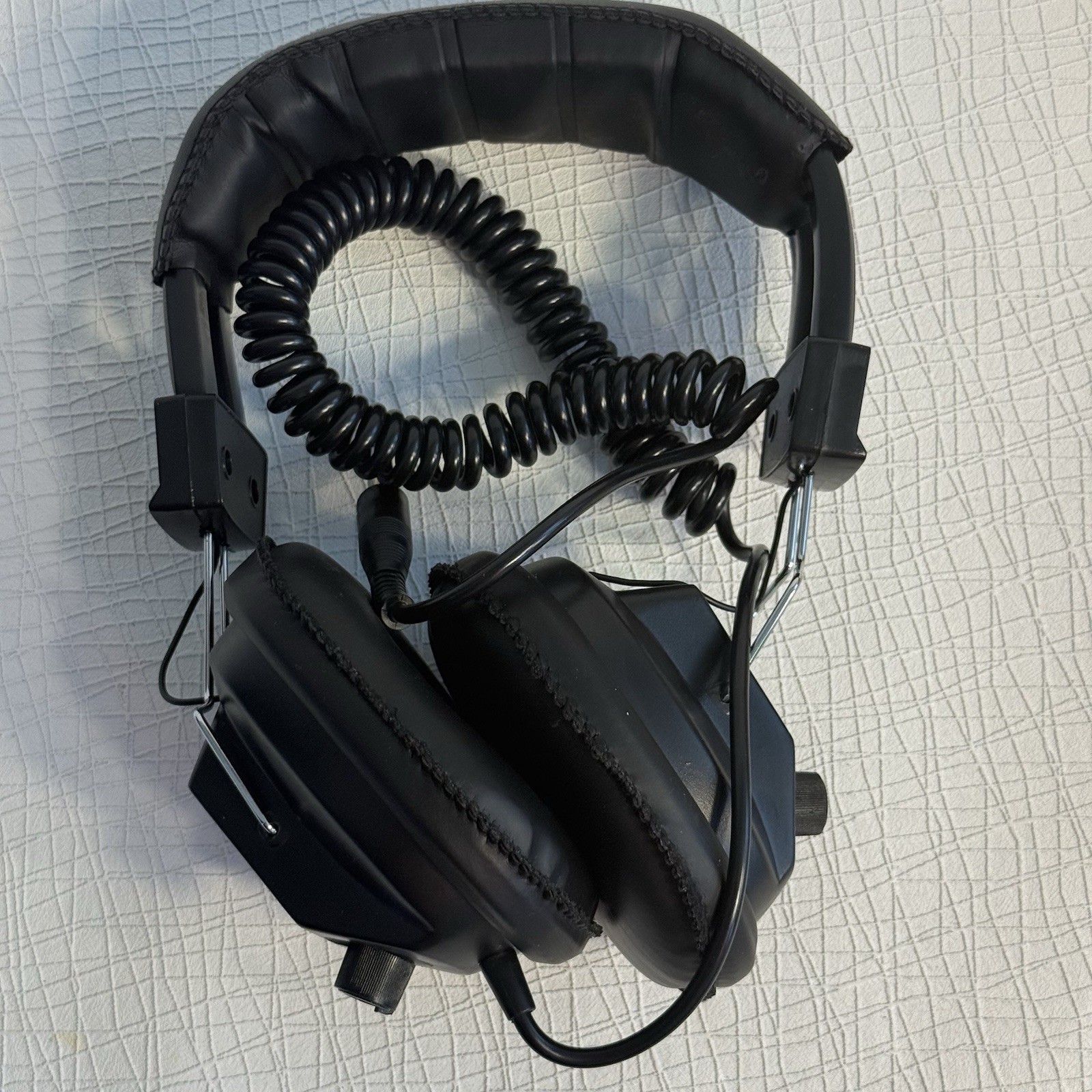 CX Custom Vintage Over Ear Stereo Headphones Wired Volume Control Retro
