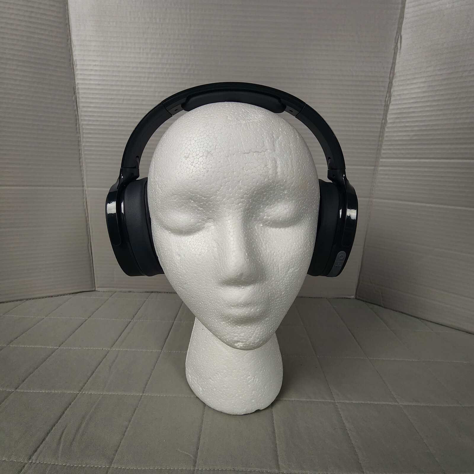 Skullcandy Hesh Evo Headphones Over-Ear Black Wireless Tile Built In Read*