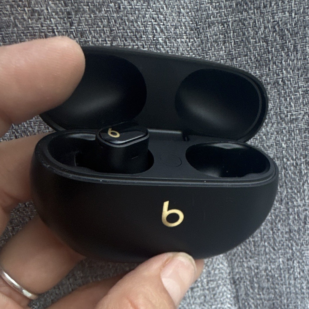 Beats Studio Buds True Wireless Bluetooth In-Ear Earbuds w/ Case Black/Gold