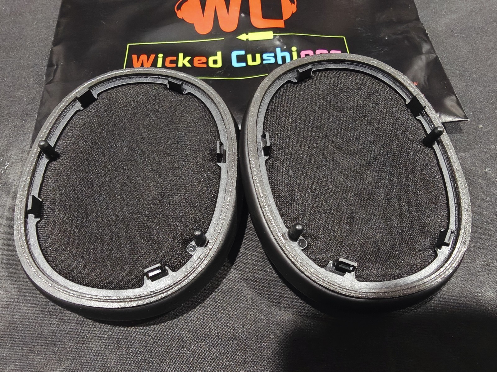 Sony WH-1000XM6 Noise Canceling Wireless Headphones Black + Wicked EarPads