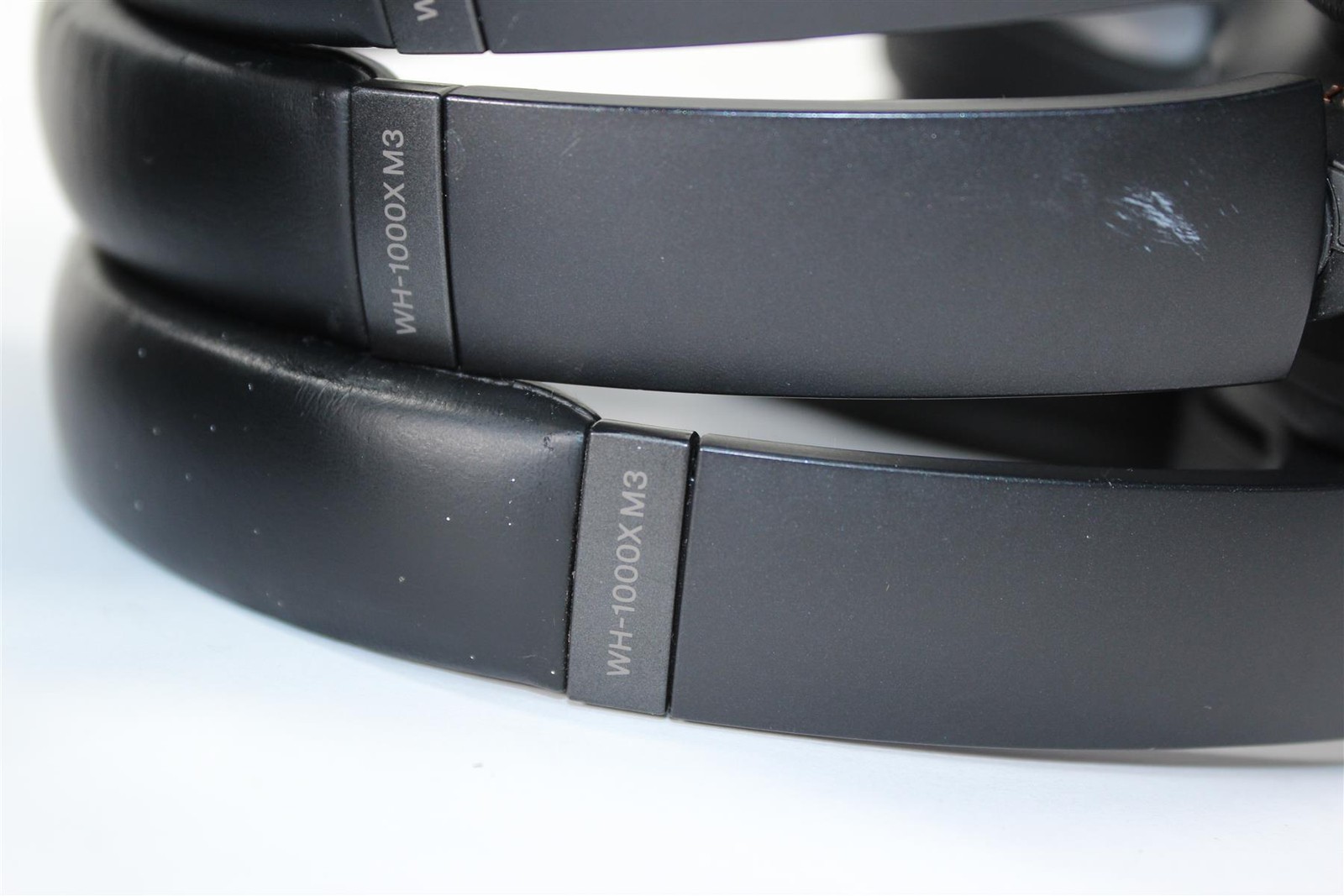 Lot of 6 Sony Wireless Headphones (3x WH-1000XM3, 3x WH-1000XM4)- Free Shipping