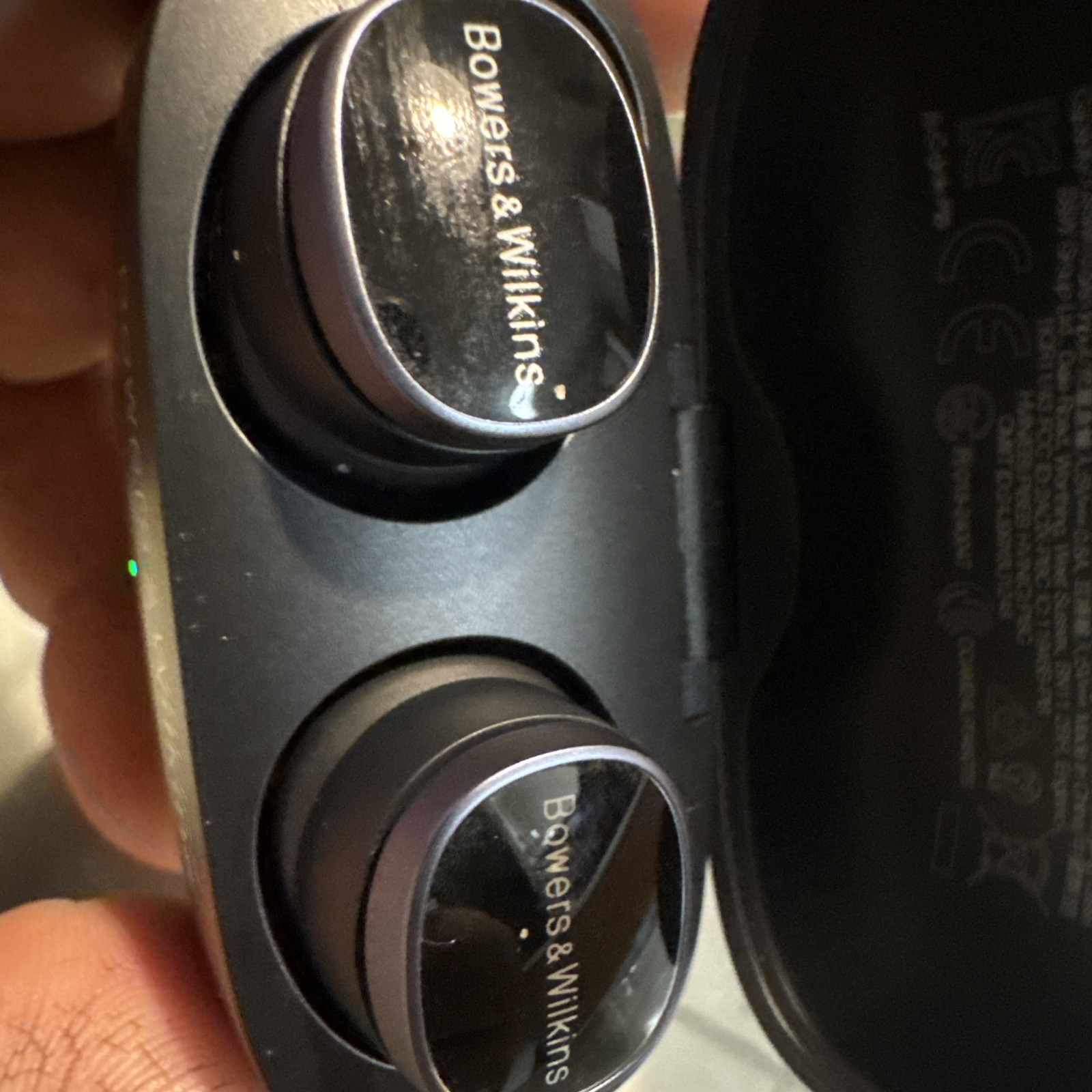 B&W PI8 True Wireless Earbuds ANC Hi-Res Audio w/Case – Excellent Condition