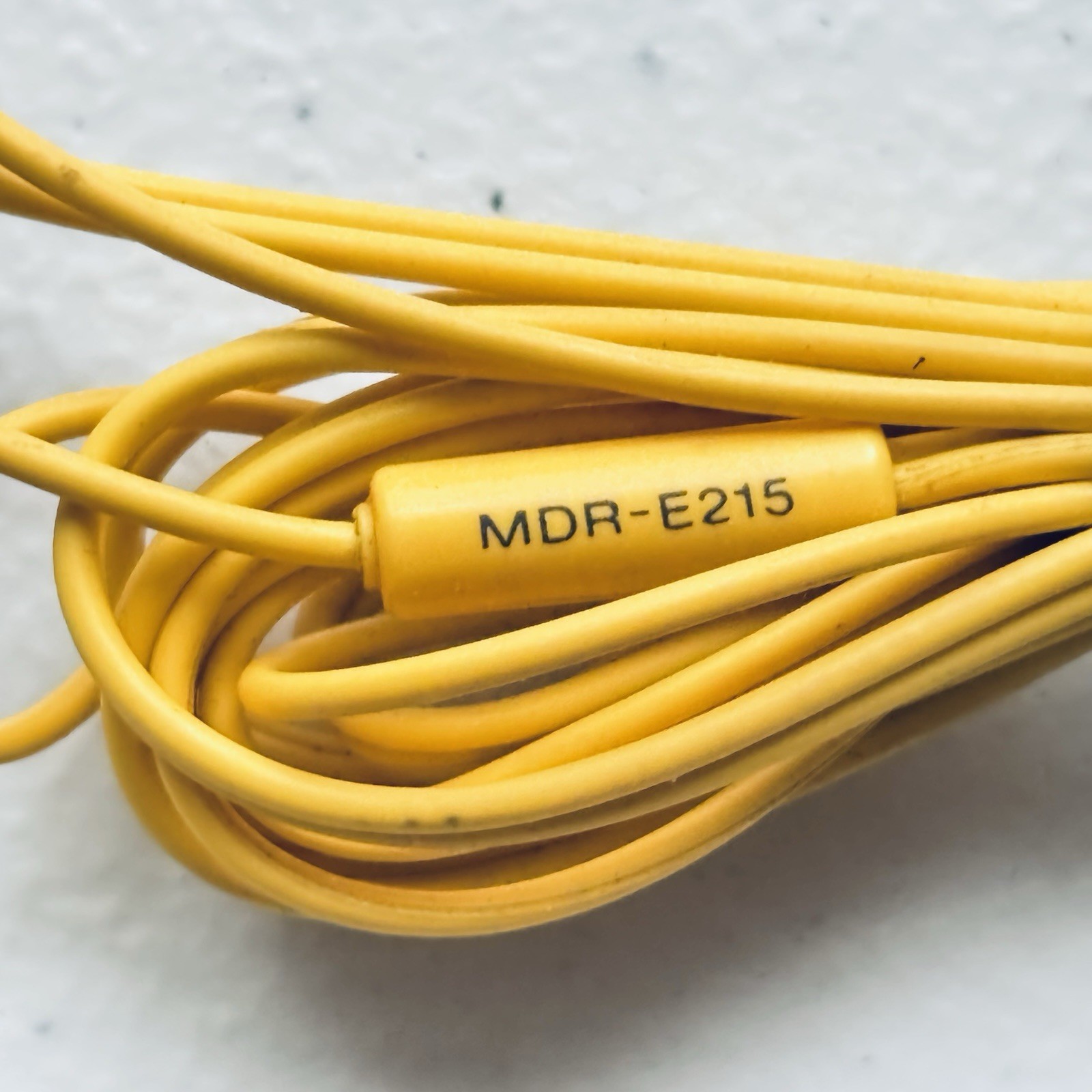 SONY MDR-E215 Sports Walkman Stereo Earphones Yellow Genuine w/ NEW Foam Pads