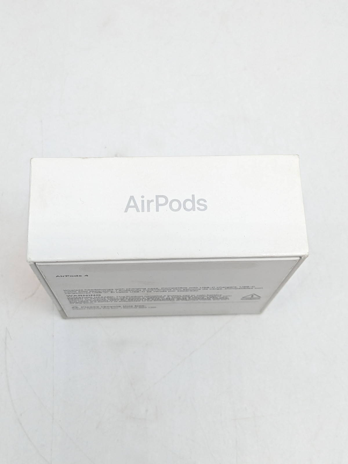 Apple AirPods 4 MXP63LL/A Earbuds w/ Charging Case | White | A3050 A3053 A3058