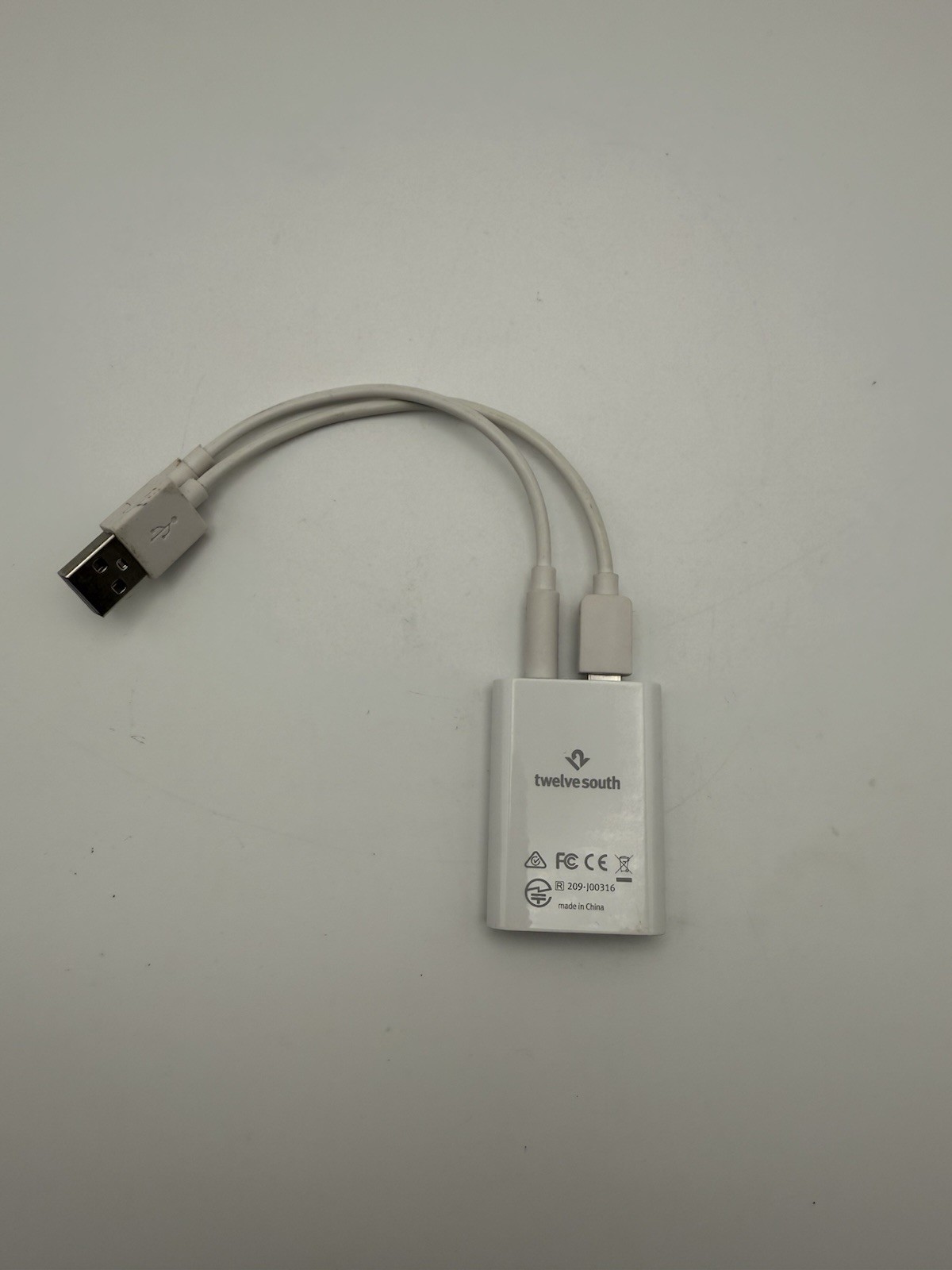 Twelve 12 South AirFly Wireless Transmitter for Wireless Headphones (OG)