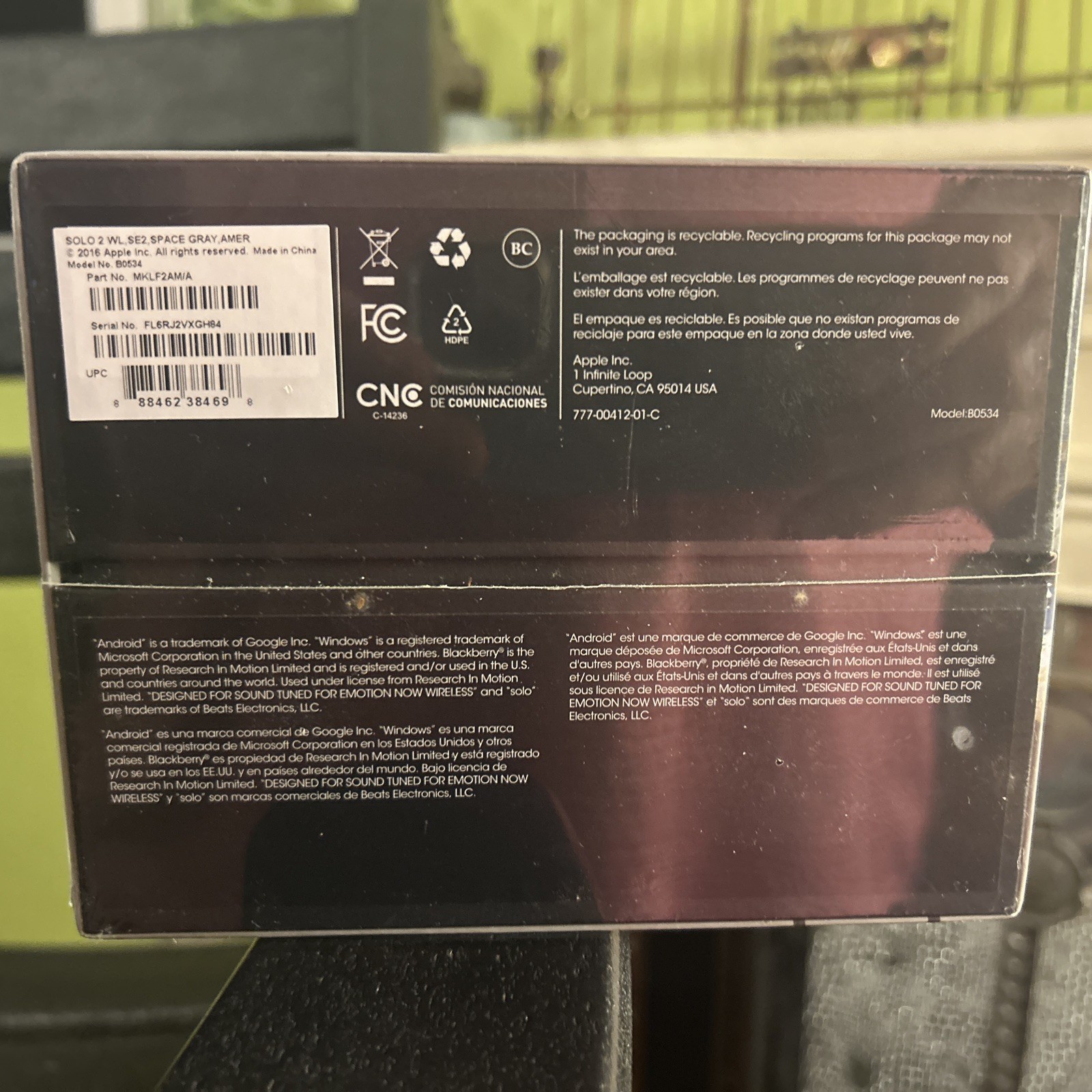Beats Solo 2 Wireless Space Gray Special Edition Headphones Factory Sealed RARE!