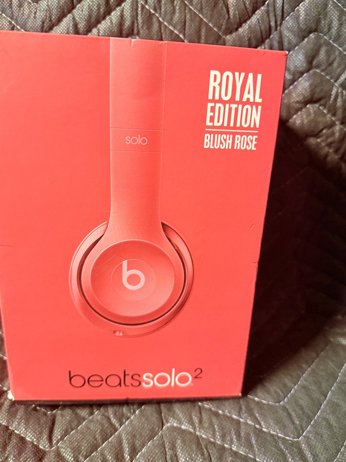 Beats by Dr. Dre Solo2 Wired On-Ear Headphones – Blush Rose – MHNV2AM/A Works