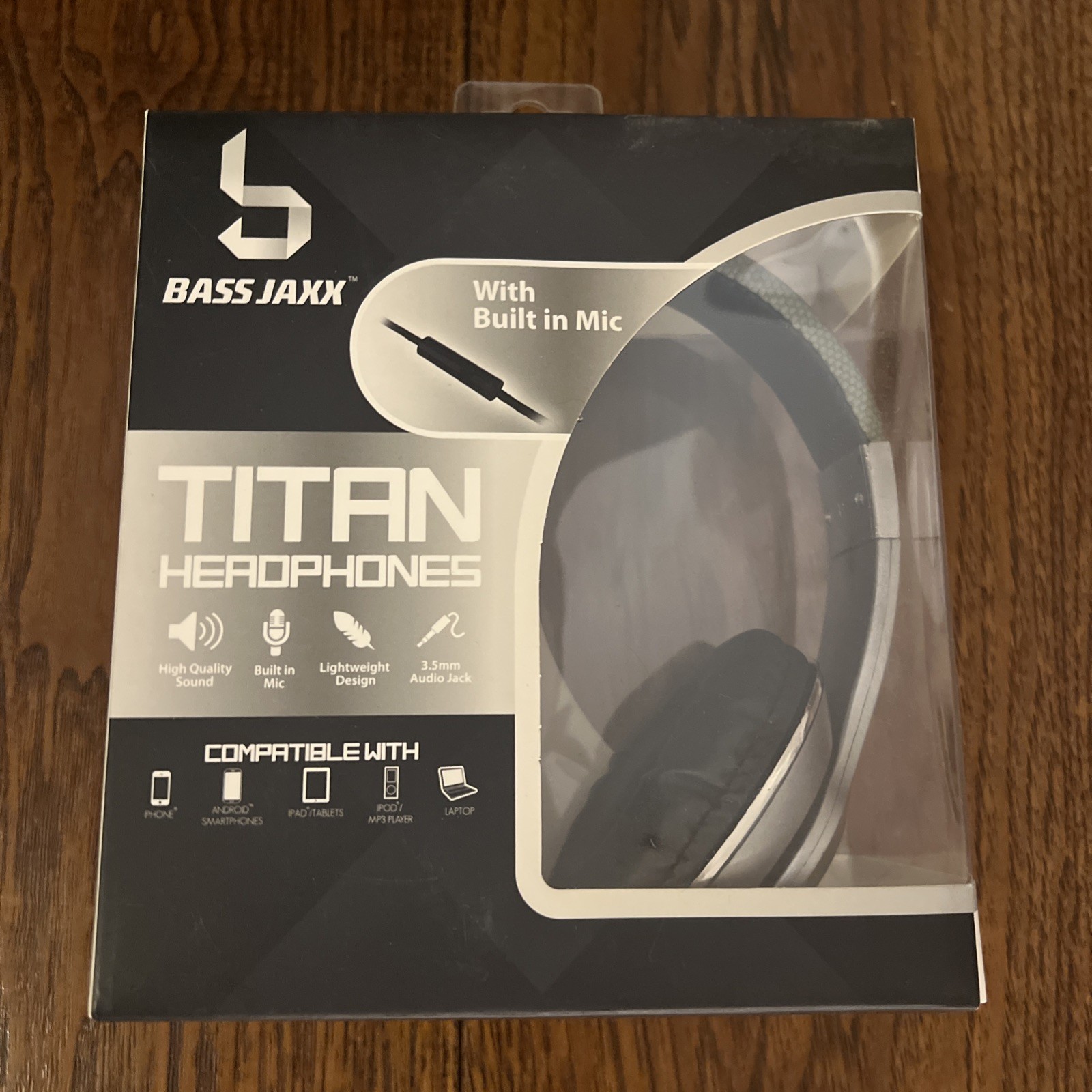Titan Bass Jaxx Headphones With Built-In Mic 3.5mm Audio Jack
