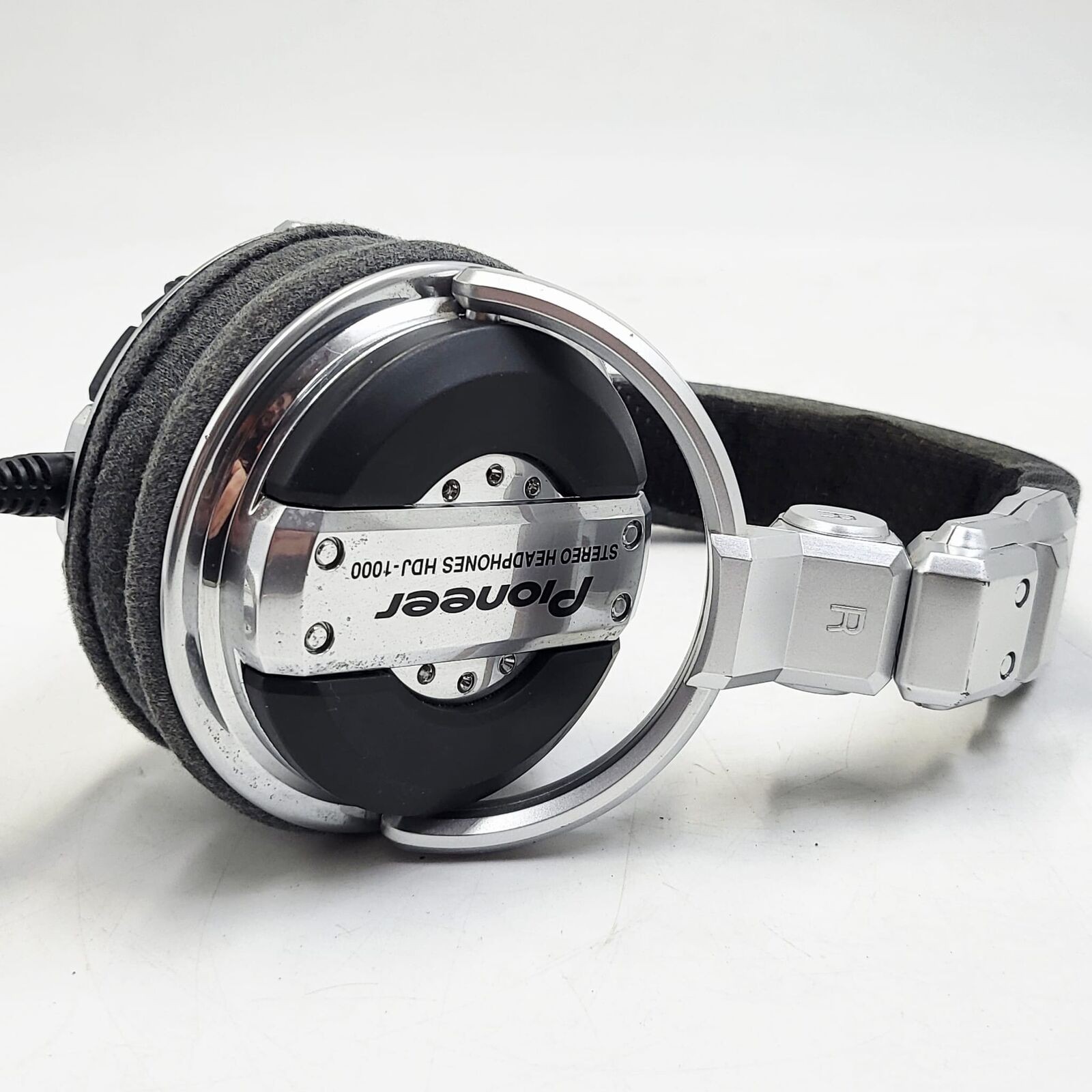 Pioneer HDJ-1000 Professional DJ Headphones – Vintage Silver