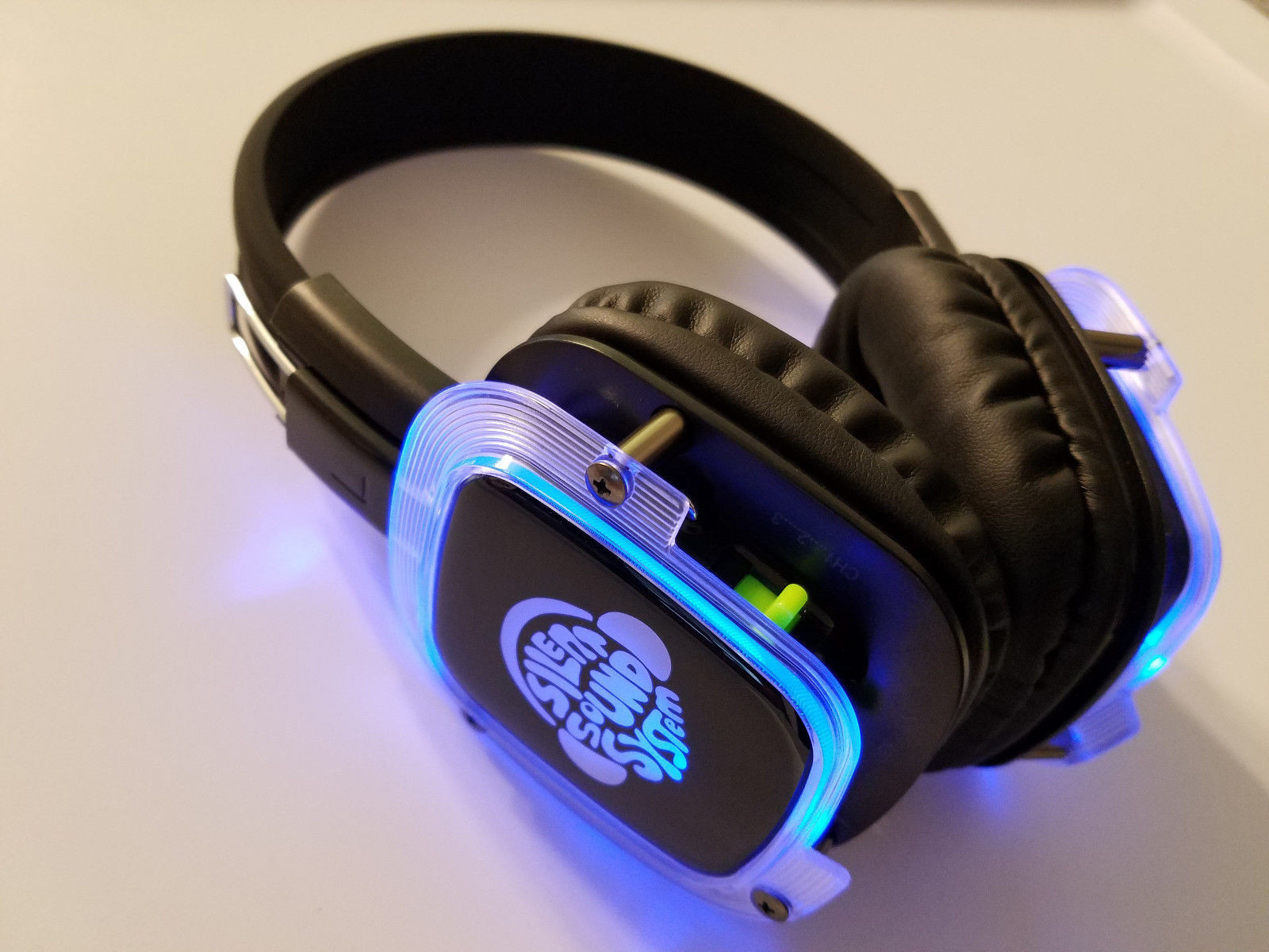 BEST Silent Disco Sound System Headphones (30 Headphones + 3 Transmitters)