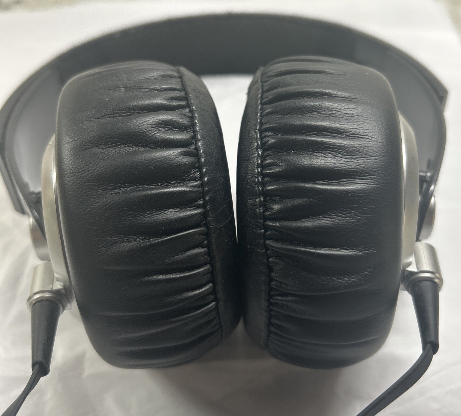 VTG Black Sony MDR-XB500 Extra Bass Closed-Back Wired Stereo Headphones – Tested