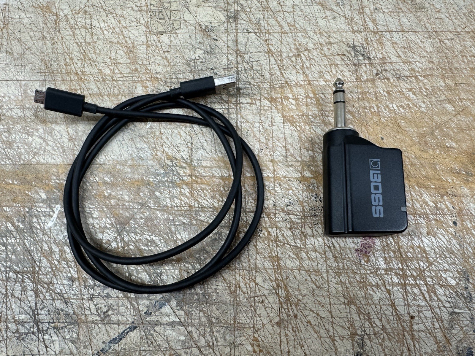 Boss Waza-Air Wireless Guitar Headphone Amp with Carrying Case