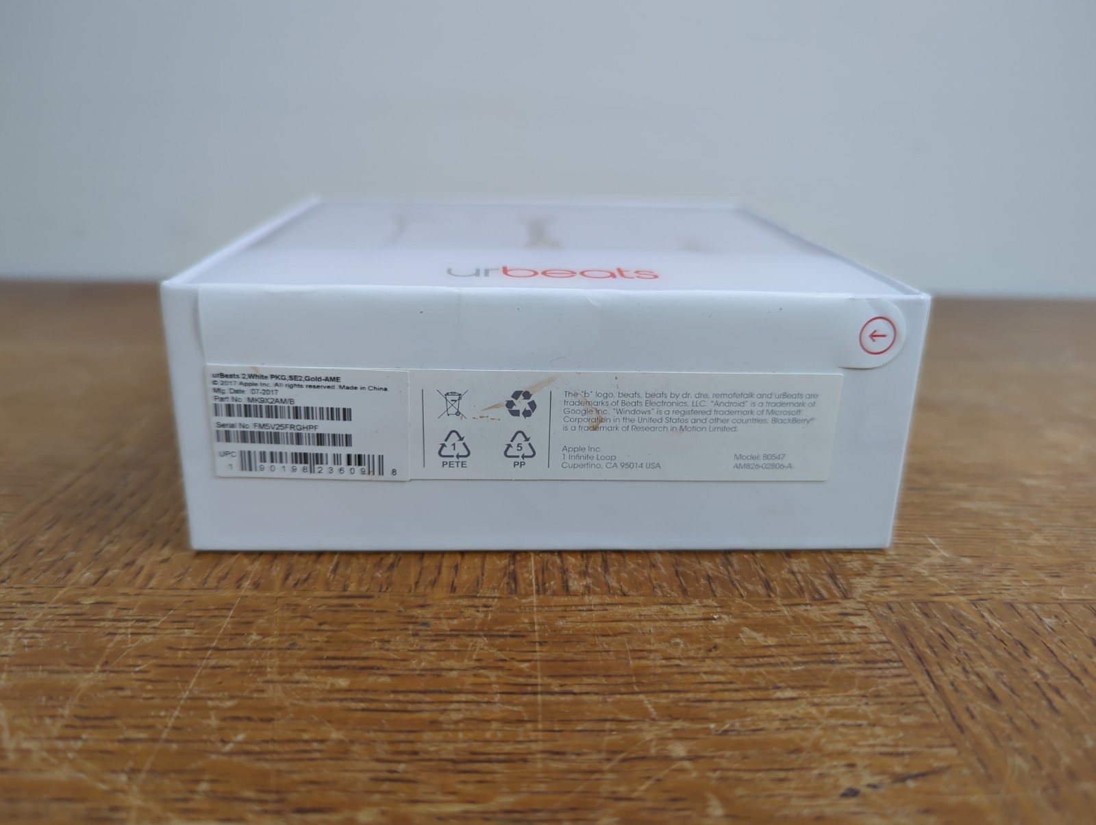 Genuine OEM Beats Urbeats 2 In-Ear Earphone with In-Line Control (Gold) – NEW