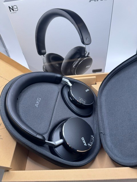 Brand New AKG N9 HYBRID True Adaptive Noise Cancelling Wireless Headphones 100H