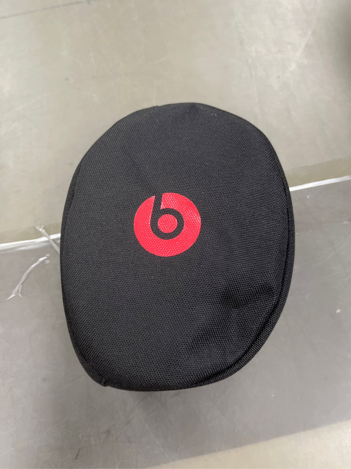 Beats by Dr. Dre Solo3 Casual Listening Active Noise Cancellation Bluetooth On-E