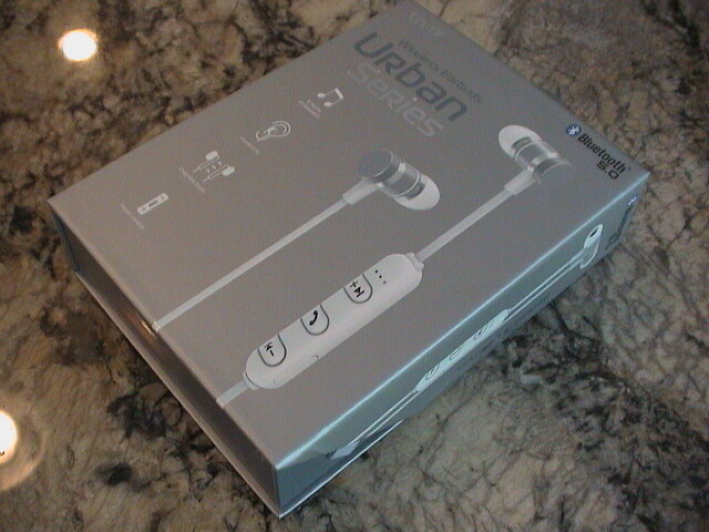TZUMI URBAN SERIES WIRELESS EARBUD SET, WHITE MODEL 5199 SIL-2 BLUETOOTH 5.0 NEW
