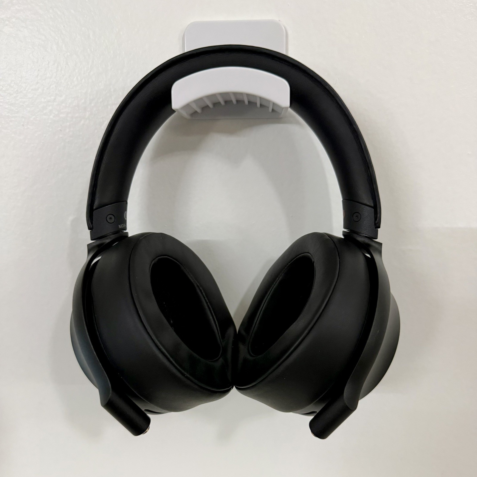 Sony MDR-Z7M2 Headphones – Black