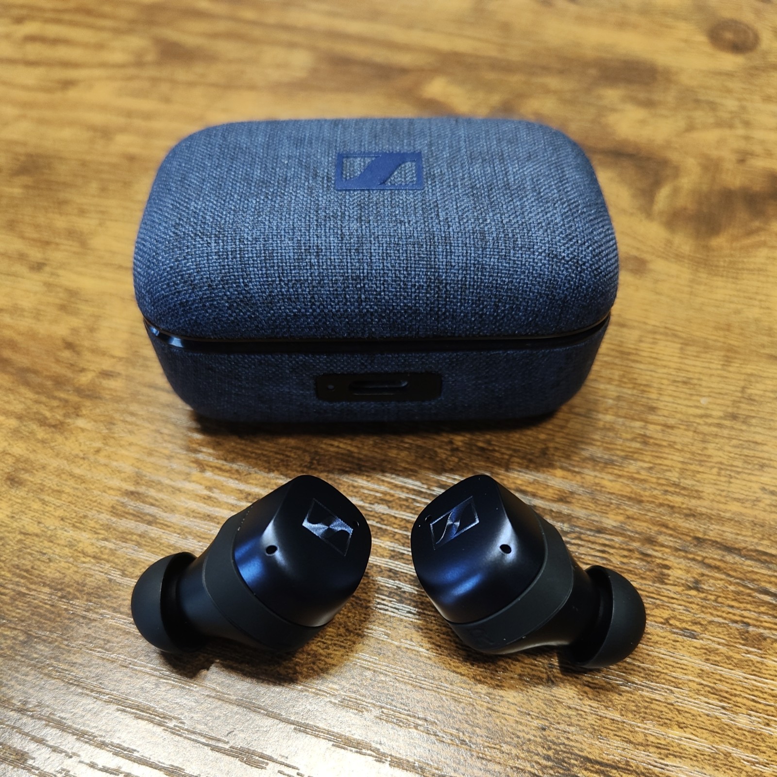New SENNHEISER Momentum True Wireless Bluetooth Smart Earbuds – Denim