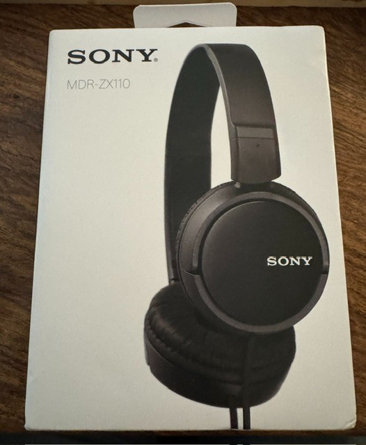 Sony MDRZX110 Monitor Headphones – Black