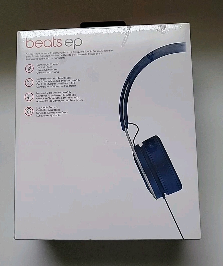 Beats By Dr. Dre ML9D2LLA Headphones -Blue Sealed