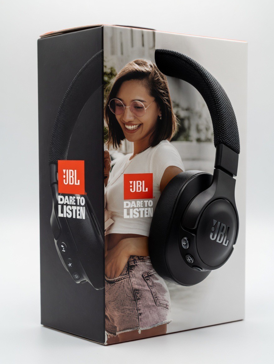 JBL Live 675NC Wireless Over-Ear Headphones Noise Cancelling Bluetooth Headset